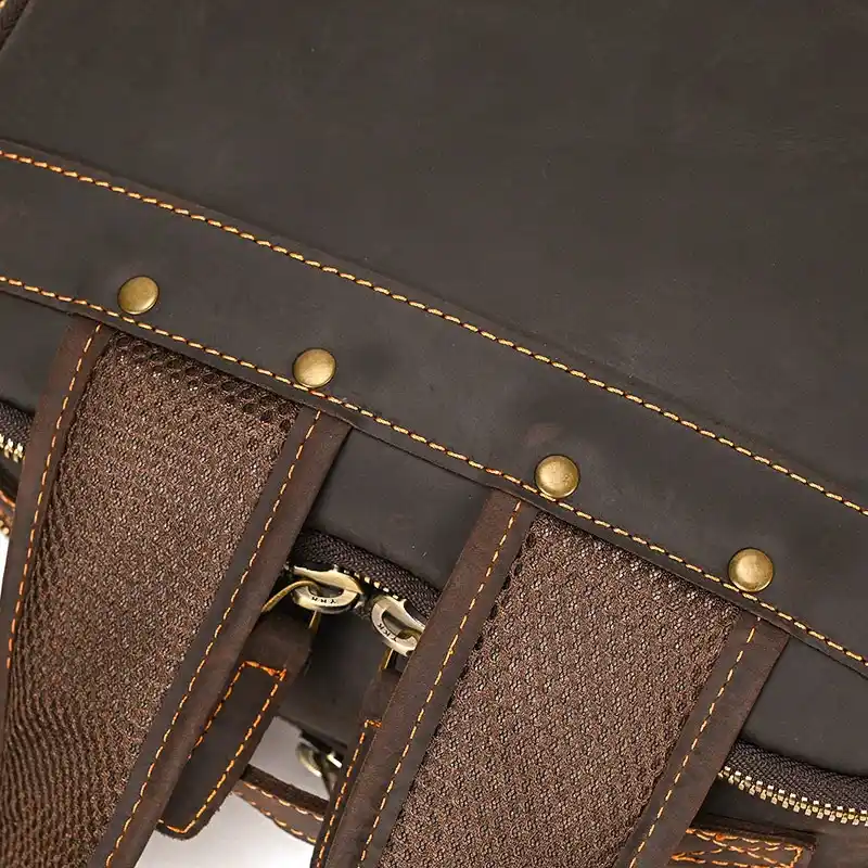 mens vintage leather backpack1